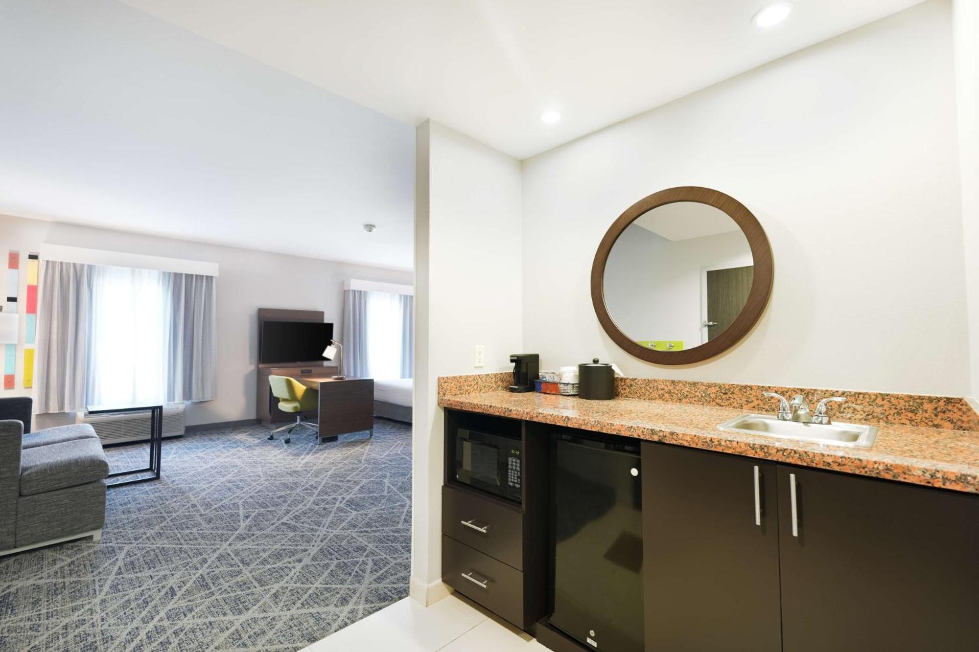 Hampton Inn And Suites Tulsa Central Exteriér fotografie
